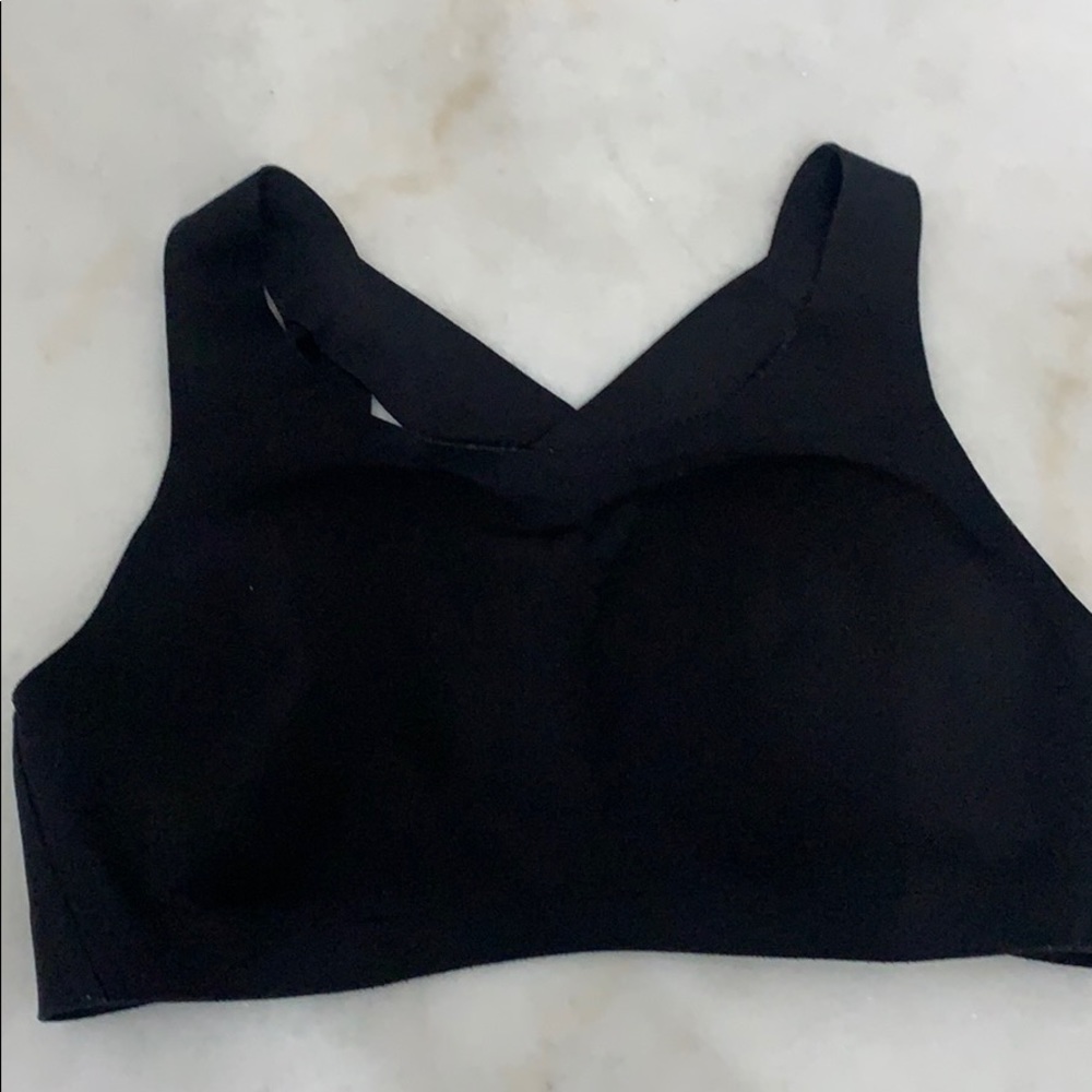 Lululemon bra size 32D gently worn